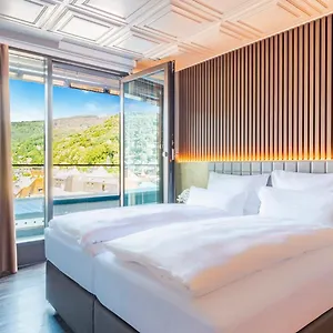 4* Hotell Plaza Premium